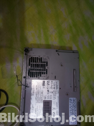 Hitachi CPX1 Projector XGA Portable Projector